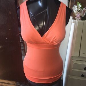 Lija coral v-neck athletic sleeve shirt